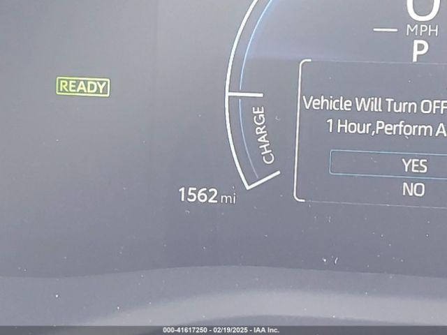 4T1DBADK0SU013125 Toyota CAMRY SE