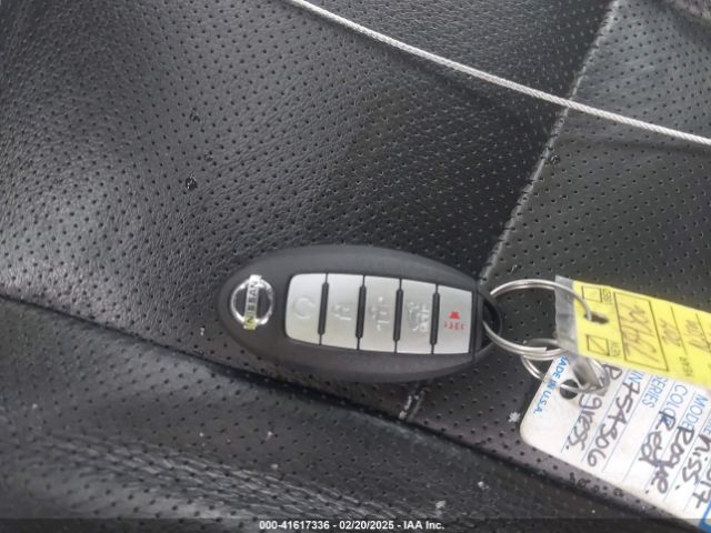 5N1AT2MT9HC754306 Nissan Rogue Sl
