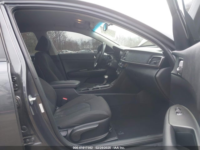KNAGT4L39G5107609 KIA Optima Lx