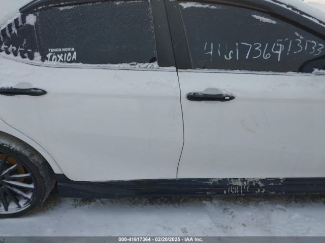 4T1B31HK3KU513133 Toyota Camry Hybrid Le