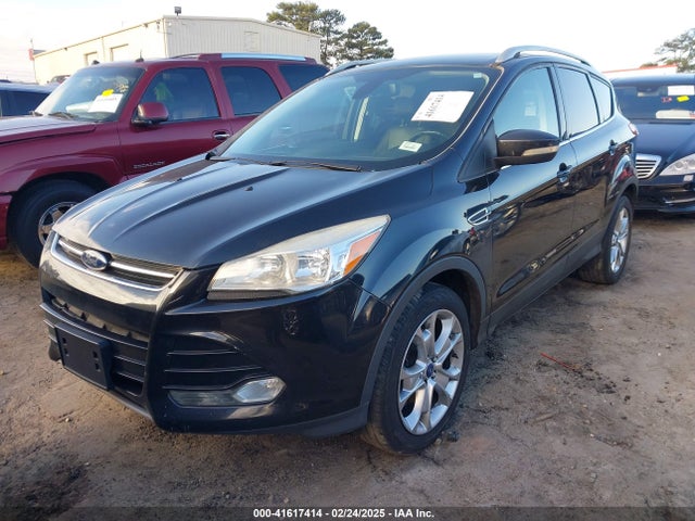 1FMCU0JX1EUA43013 Ford Escape Titanium