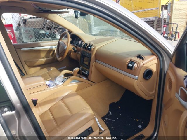 2008 PORSCHE CAYENNE WP1AB29PX8LA31579 Photo 4