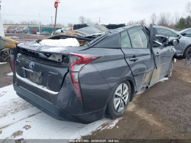 JTDKARFU2H3040367 Toyota Prius Three