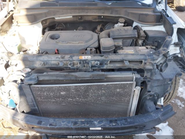 5XYZT3LB7JG569324 Hyundai Santa Fe Sport 2.4l