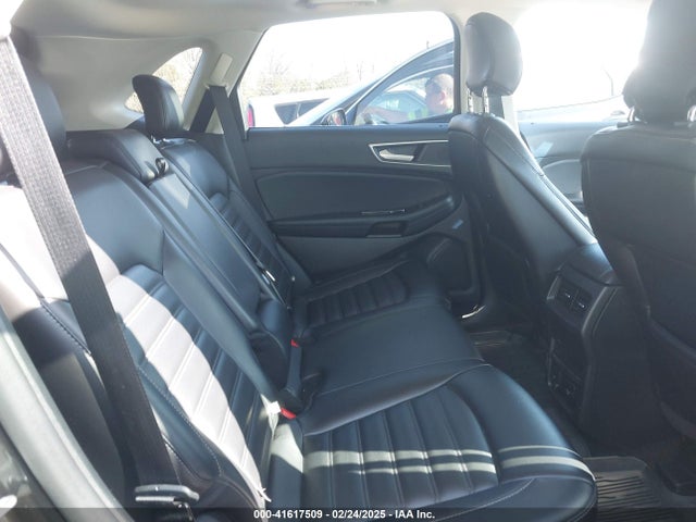 2FMPK4J9XKBB24125 Ford EDGE SEL