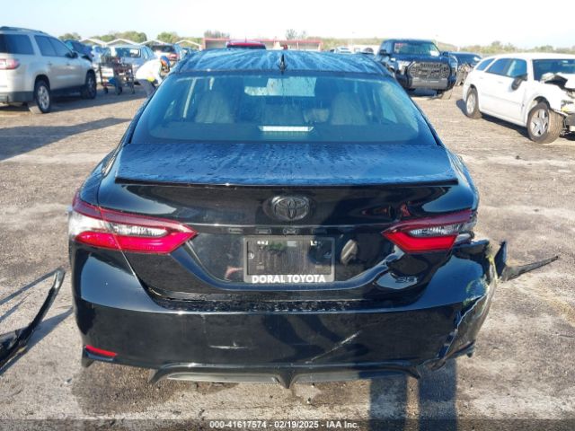 4T1G11AK6RU256033 Toyota CAMRY SE