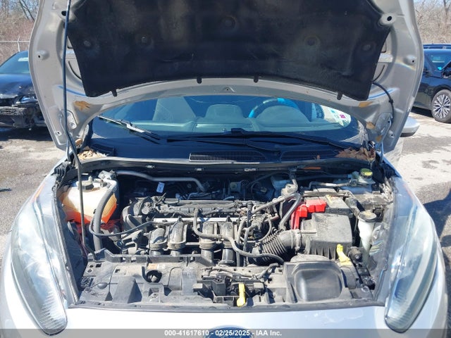 Ford FIESTA SE 2019 3FADP4EJXKM149396 Image 10