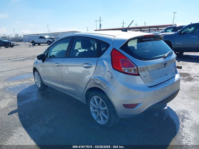 Ford FIESTA SE 2019 3FADP4EJXKM149396 Image 3