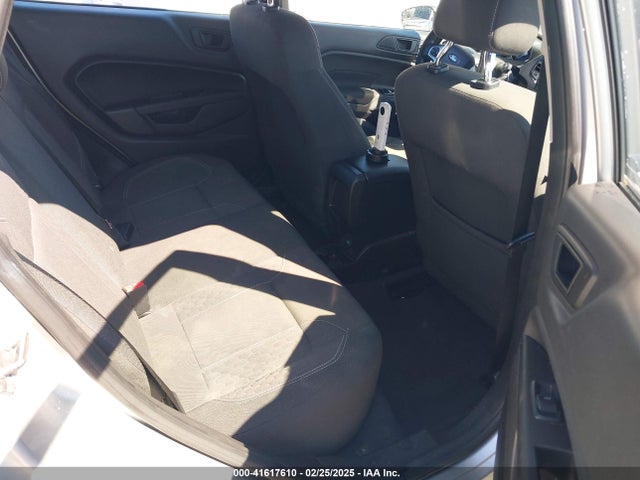 Ford FIESTA SE 2019 3FADP4EJXKM149396 Image 8
