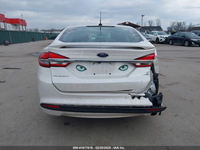 3FA6P0H79JR107451 Ford FUSION SE
