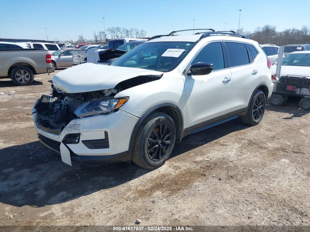 5N1AT2MTXJC758600 Nissan ROGUE SV