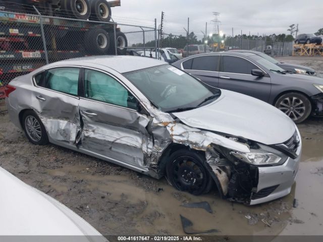 1N4AL3AP0JC201556 Nissan Altima 2.5 S
