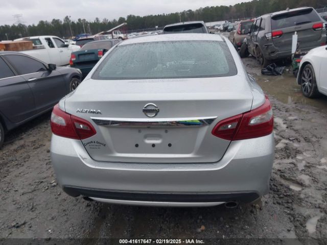 1N4AL3AP0JC201556 Nissan Altima 2.5 S