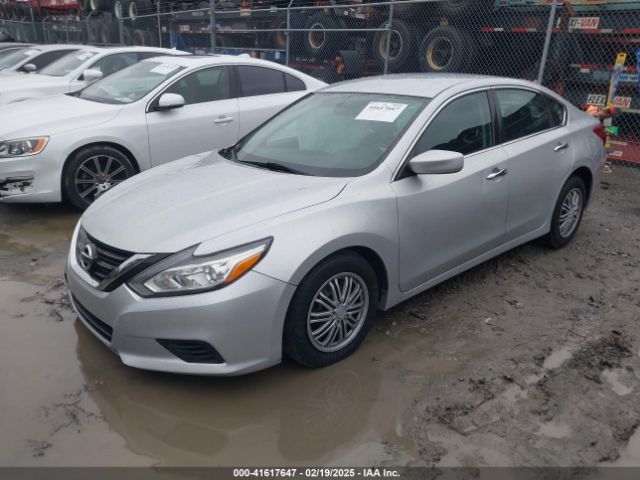 1N4AL3AP0JC201556 Nissan Altima 2.5 S