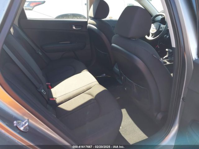 5XXGT4L30GG023175 KIA Optima Lx