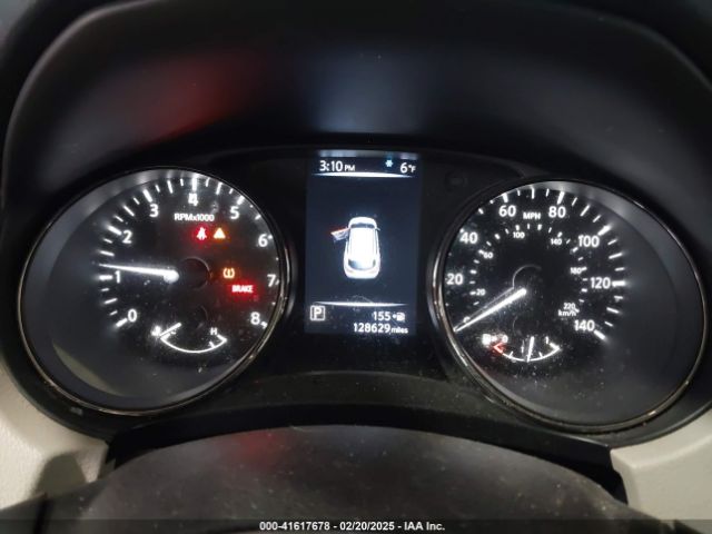 JN1BJ1CP9HW003902 Nissan Rogue Sport Sv