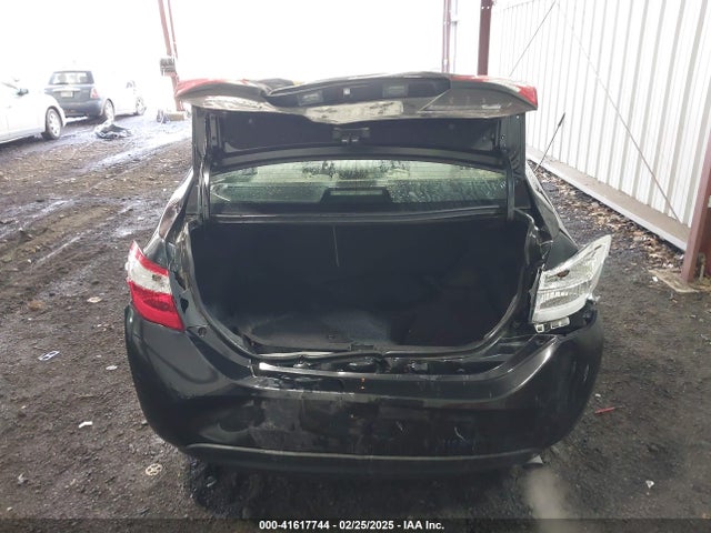 Toyota COROLLA LE 2015 2T1BURHE8FC257813 Image 16