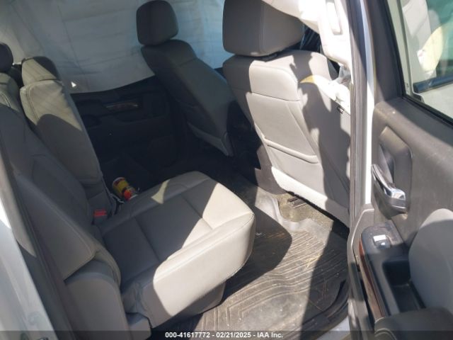 3GTU2NEC5HG469281 GMC Sierra 1500 Slt