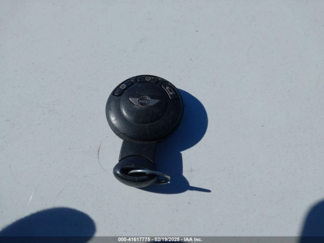 2009 MINI COOPER S WMWMF73589TT95974 Photo 10