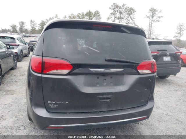 2C4RC1EGXHR518242 Chrysler Pacifica Touring-l Plus