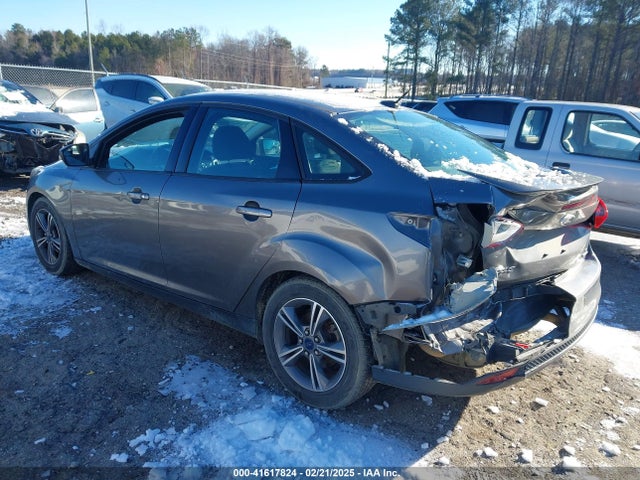 Ford FOCUS SE 2014 1FADP3F29EL338922 Image 3