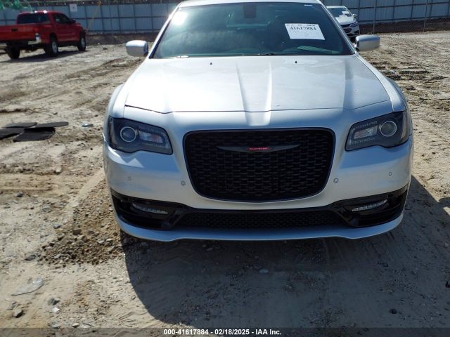 2C3CCABT8NH104020 Chrysler 300 S