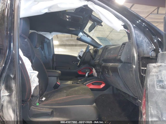 1N6ED1EK7RN611313 Nissan Frontier Pro-4x 4x4