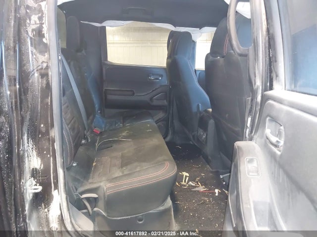 1N6ED1EK7RN611313 Nissan Frontier Pro-4x 4x4