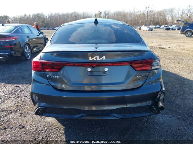 3KPF54AD8PE529301 KIA Forte Gt-line