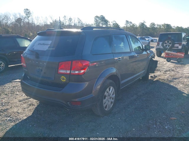 3C4PDCBGXKT834992 Dodge JOURNEY SE