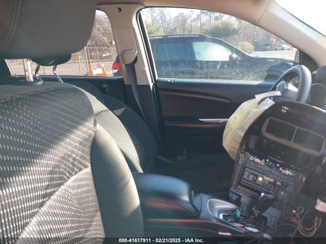3C4PDCBGXKT834992 Dodge JOURNEY SE