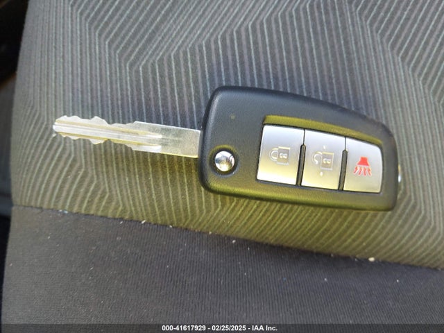 Nissan ROGUE S 2016 KNMAT2MV0GP607210 Image 11