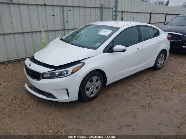 3KPFL4A72HE118607 KIA FORTE LX