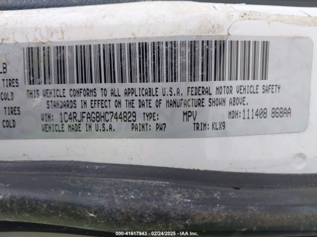 1C4RJFAG8HC744829 Jeep Grand Cherokee Altitude 4x4