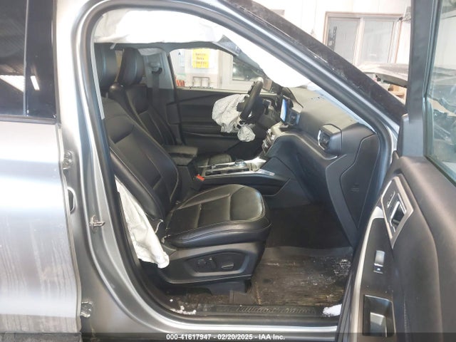 1FMSK8DH9MGA03909 Ford EXPLORER XLT