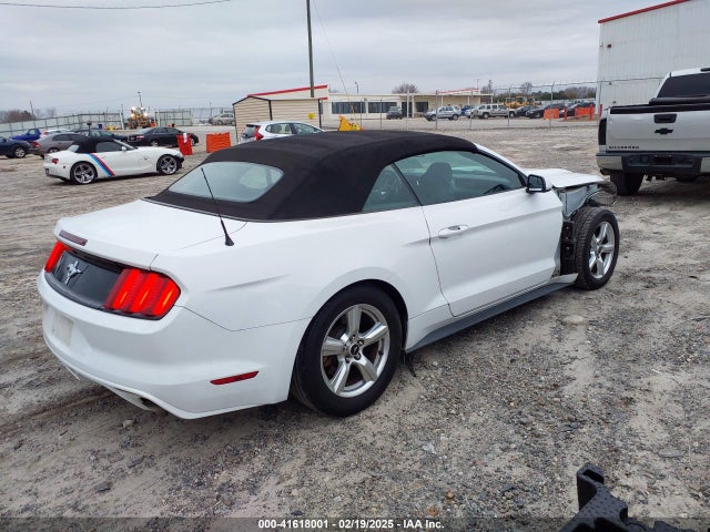 1FATP8EM0F5356307 Ford Mustang V6