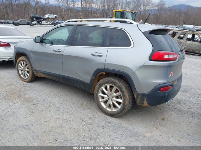 1C4PJMDS3FW576332 Jeep Cherokee Limited
