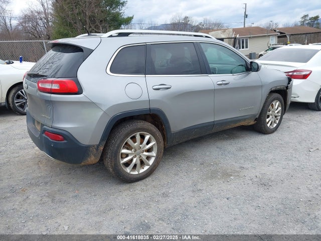 1C4PJMDS3FW576332 Jeep Cherokee Limited
