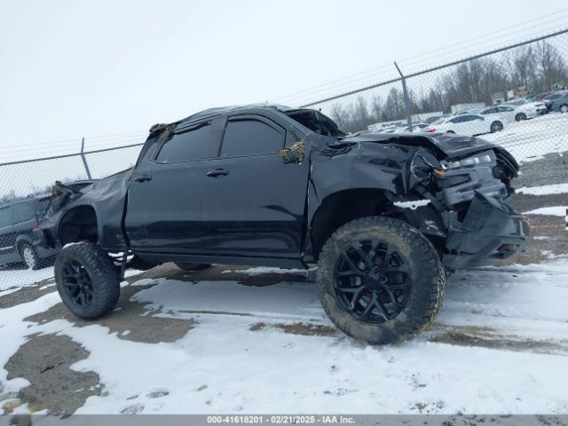 1GCPYFEDXNZ233067 Chevrolet Silverado 1500 Ltd 4wd  Short Bed Lt Trail Boss
