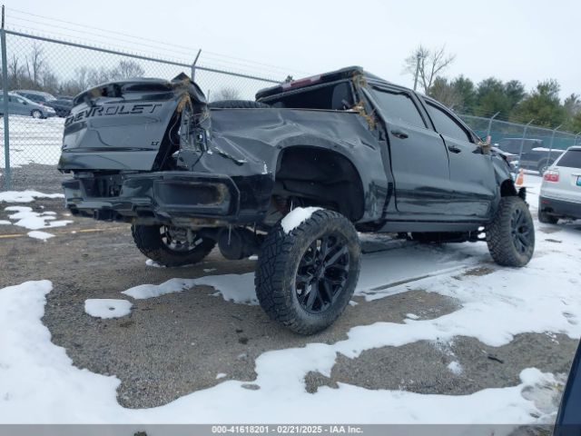 1GCPYFEDXNZ233067 Chevrolet Silverado 1500 Ltd 4wd  Short Bed Lt Trail Boss