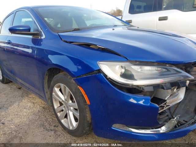 Chrysler 200 Limited 2015 1C3CCCAB5FN679253 Image 16