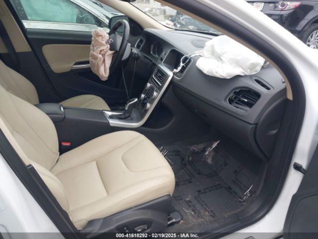 LYV402HKXHB148240 Volvo S60 Inscription T5
