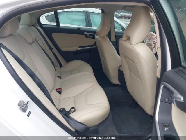 LYV402HKXHB148240 Volvo S60 Inscription T5