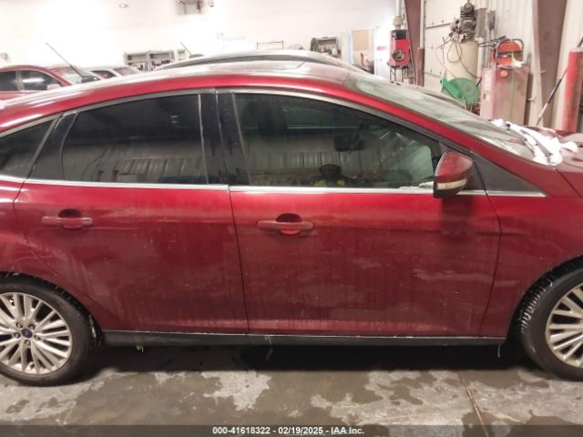 1FADP3N24HL320589 Ford Focus Titanium