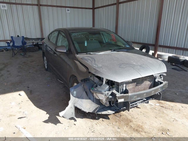 2019 5NPD74LF0KH489509 main image
