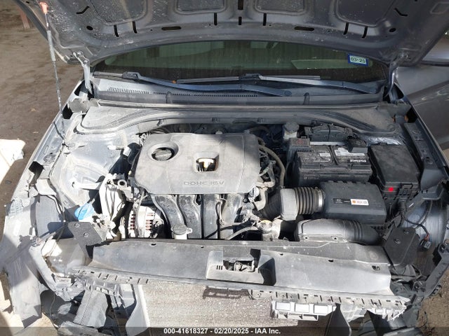 Hyundai ELANTRA SE 2019 5NPD74LF0KH489509 Image 10
