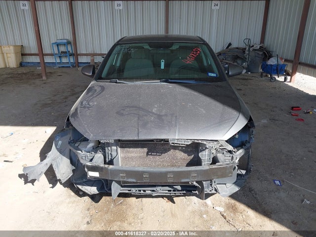 Hyundai ELANTRA SE 2019 5NPD74LF0KH489509 Image 12