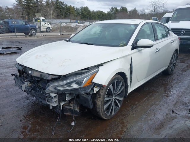 1N4BL4FW4KN315981 Nissan Altima 2.5 Platinum