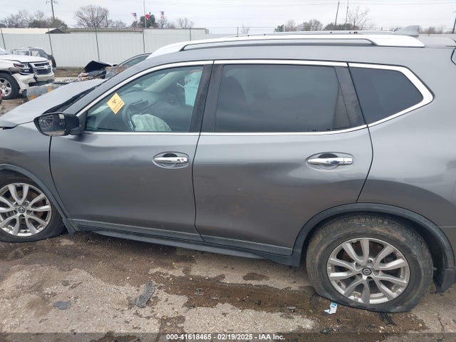 Nissan ROGUE SV 2017 KNMAT2MT7HP545580 Image 14