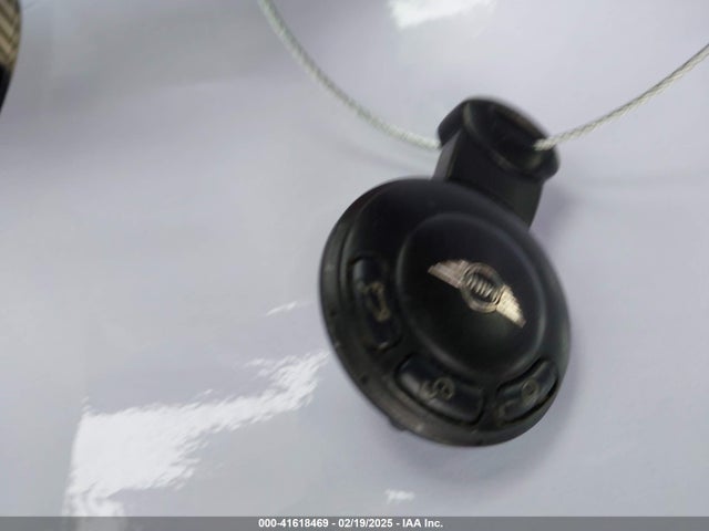 2007 MINI COOPER S WMWMF73567TV31502 Photo 10